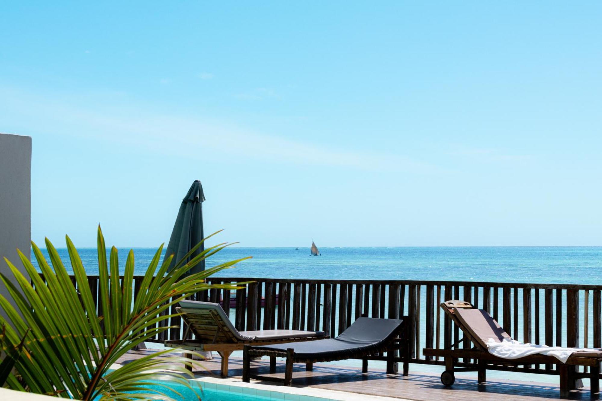Pili Pili Sunrise Beach Hotel Jambiani  Kültér fotó