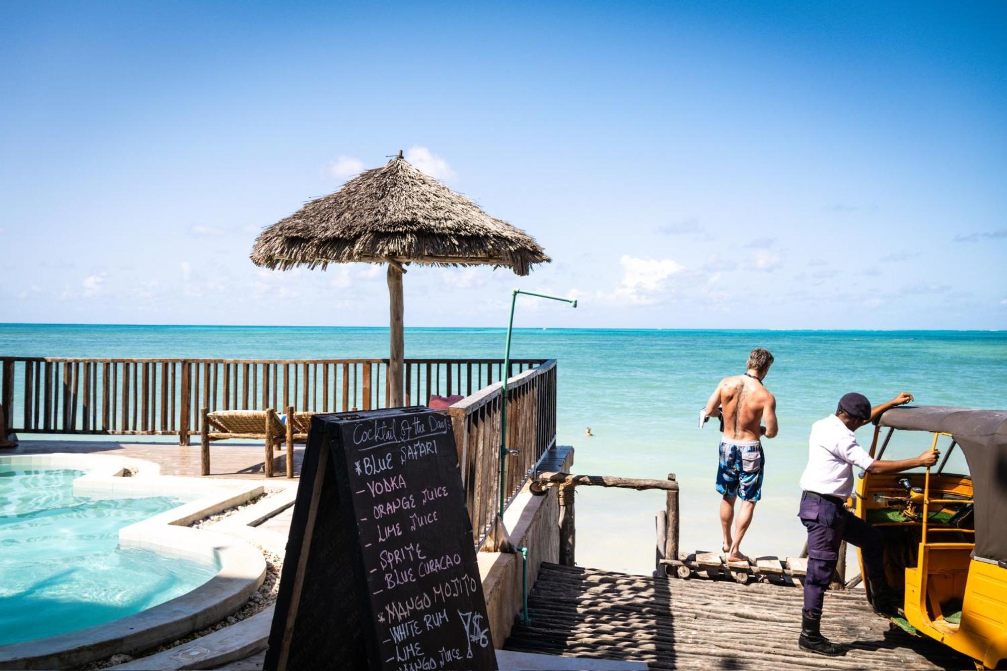 Pili Pili Sunrise Beach Hotel Jambiani  Kültér fotó